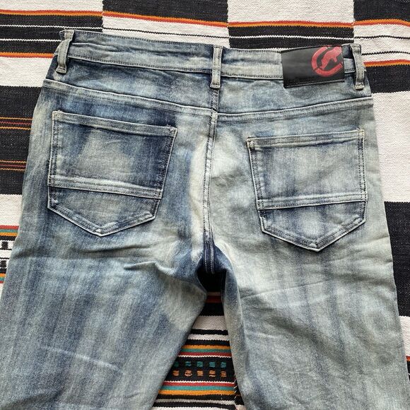 NWT Ecko Unltd Light Wash Denim Jeans. Streetwear. Casual. Size 34. Unisex. - Picture 9 of 12